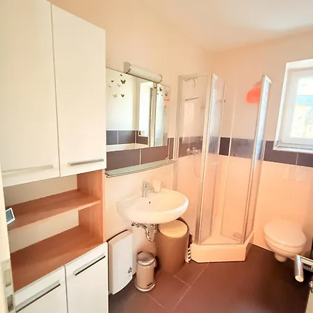 Apartment Und